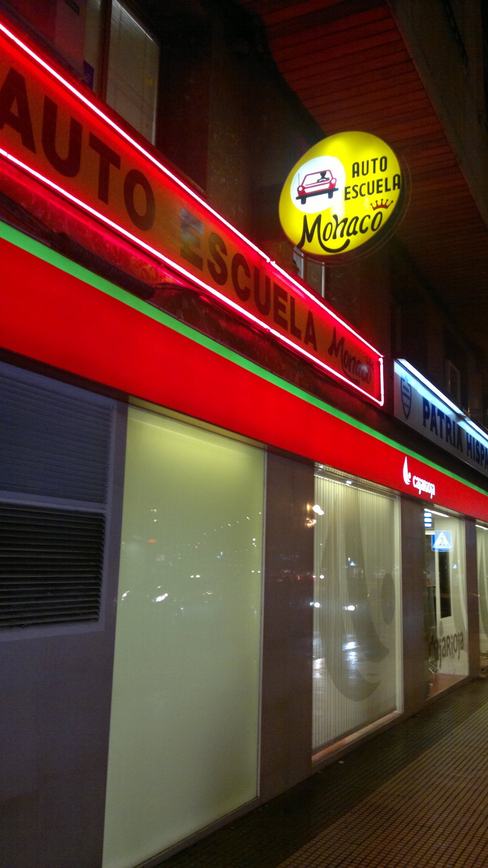 Foto Autoescuela Mónaco